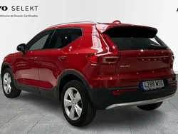 Usado 2024 Volvo XC40 Core SUV | 36.900 € (Precio justo)