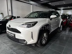 Blanco Usado 2023 Toyota Yaris Cross Style SUV | 20.990 € (Precio justo)