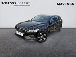 Negro Usado 2023 Volvo V60 CC Core Familiar | 41.500 € (Buen precio)