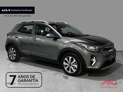 Gris Usado 2024 Kia Stonic SUV | 20.150 € (Precio justo)