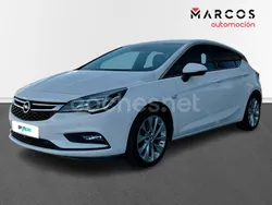 Blanco Usado 2017 Opel Astra Excellence Berlina | 15.900 € (Caro)
