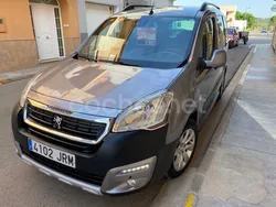 Gris / plata Usado 2016 Peugeot Partner Tepee Style Monovolumen | 9980 € (Buen precio)