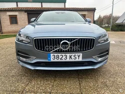 Gris / plata Usado 2019 Volvo S90 Inscription Berlina | 21.900 € (Precio justo)