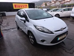 Blanco Usado 2010 Ford Fiesta Trend Utilitario | 5900 € (Precio justo)
