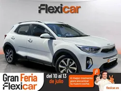 Blanco Usado 2021 Kia Stonic SUV | 13.590 € (Precio justo)