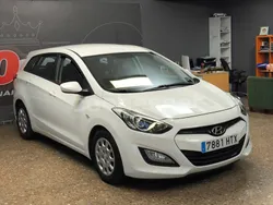 Blanco Usado 2013 Hyundai i30 Familiar | 7990 € (Precio justo)