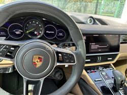 Gris / plata Usado 2021 Porsche Cayenne SUV | 68.950 € (Precio justo)