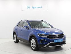 Azul Usado 2024 VW T-Roc Life SUV | 24.880 € (Precio justo)