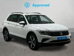 Blanco Usado 2020 VW Tiguan Life SUV | 26.990 € (Buen precio)