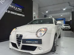Blanco Usado 2011 Alfa Romeo MiTo Distinctive Utilitario | 7500 € (Precio justo)