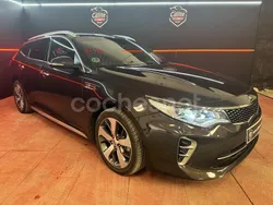 Marrón Usado 2017 Kia Optima GT-Line Familiar | 18.900 € (Caro)