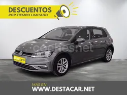 Gris / plata Usado 2019 VW Golf VII Advance Berlina | 16.490 € (Precio justo)