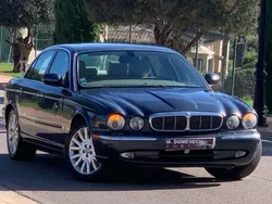 Gris Usado 2004 Jaguar XJ8 Berlina | 17.900 €