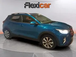 Azul Usado 2023 Kia Stonic 2 SUV | 15.490 € (Precio justo)
