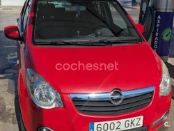 Rojo Usado 2009 Opel Agila Enjoy Berlina | 3500 €