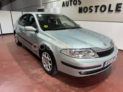 Gris / plata Usado 2005 Renault Laguna II Authentique Berlina | 3495 € (Un poco caro)