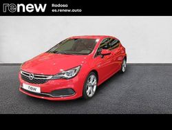 Rojo Usado 2017 Opel Astra S Berlina | 12.950 € (Un poco caro)