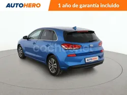 Azul Usado 2017 Hyundai i30 Berlina | 14.299 € (Precio justo)