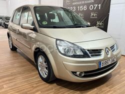 Beige Usado 2009 Renault Scénic III Monovolumen | 4990 € (Precio justo)