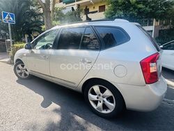 Gris / plata Usado 2007 Kia Carens Monovolumen | 3300 € (Buen precio)