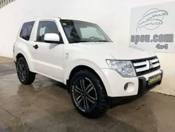 Blanco Usado 2013 Mitsubishi Montero Motion SUV | 18.900 € (Buen precio)