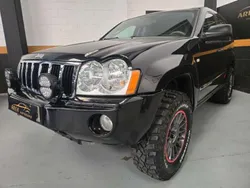 Negro Usado 2007 Jeep Grand Cherokee Laredo SUV | 17.000 €