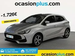 Blanco Usado 2024 MG ZS Comfort Berlina | 17.264 € (Precio justo)