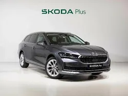 Gris Nuevo 2024 Skoda Superb Selection Familiar | 38.900 € (Precio justo)