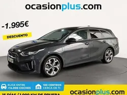 Gris Usado 2022 Kia Ceed Familiar | 19.955 € (Precio justo)