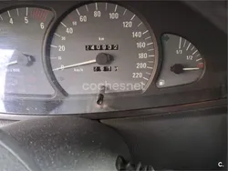 Verde Usado 2002 Opel Omega Elegance Berlina | 1500 €