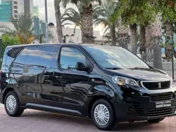 Negro Usado 2022 Peugeot Traveller Business-Line Monovolumen | 23.500 € (Super precio)