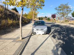 Beige Usado 2006 Renault Scénic II Dynamique Monovolumen | 3000 € (Precio justo)