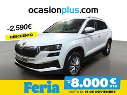 Blanco Usado 2024 Skoda Karoq Selection SUV | 28.490 € (Precio justo)