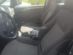 Gris / plata Usado 2013 Opel Zafira Family Monovolumen | 5500 € (Buen precio)