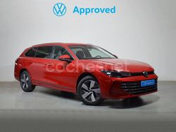 Rojo Usado 2024 VW Passat Business Familiar | 38.422 €