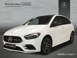 Digital white metallic paint Usado 2023 Mercedes B250 AMG line Monovolumen | 47.500 €