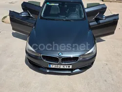 Gris / plata Usado 2017 BMW 318 Gran Turismo Berlina | 15.800 € (Buen precio)