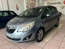 Gris / plata Usado 2011 Opel Meriva Cosmo Monovolumen | 5999 € (Un poco caro)
