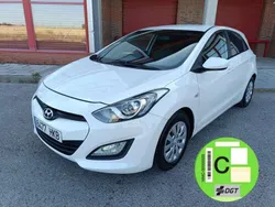 Blanco Usado 2012 Hyundai i30 Utilitario | 5500 € (Precio justo)
