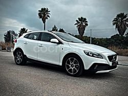 Blanco Usado 2017 Volvo V40 CC Momentum Familiar | 9500 € (Precio justo)