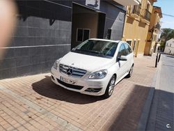 Blanco Usado 2011 Mercedes B180 Sport Edition Monovolumen | 8500 € (Precio justo)