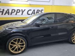 Negro Usado 2019 Porsche Cayenne SUV | 67.999 €
