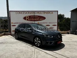 Gris / plata Usado 2016 Renault Mégane III Zen Berlina | 11.500 € (Precio justo)