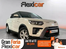 Blanco Usado 2024 Ssangyong Tivoli Limited SUV | 19.690 € (Precio justo)