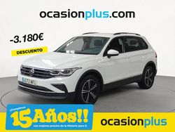 Blanco Usado 2023 VW Tiguan Life SUV | 34.990 € (Precio justo)