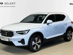 Azul Usado 2023 Volvo XC40 Core SUV | 36.500 € (Precio justo)