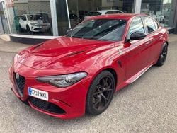 Rojo Usado 2023 Alfa Romeo Giulia Quadrifoglio Berlina | 82.900 €