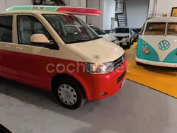 Beige Usado 2014 VW Caravelle Comfortline Monovolumen | 20.900 €
