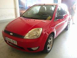 Rojo Usado 2005 Ford Fiesta Ambiente Utilitario | 1850 € (Buen precio)