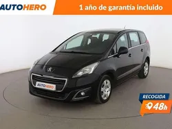 Negro Usado 2017 Peugeot 5008 Active Monovolumen | 11.699 €